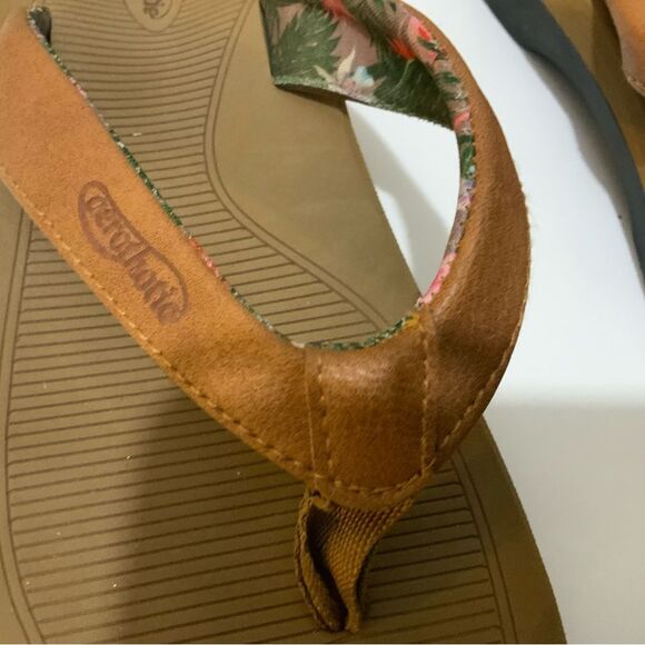 AEROTHOTIC Casual Comfort Quick Drying Cushion Arch Support Non-Slip Sandals - Picture 4 of 7